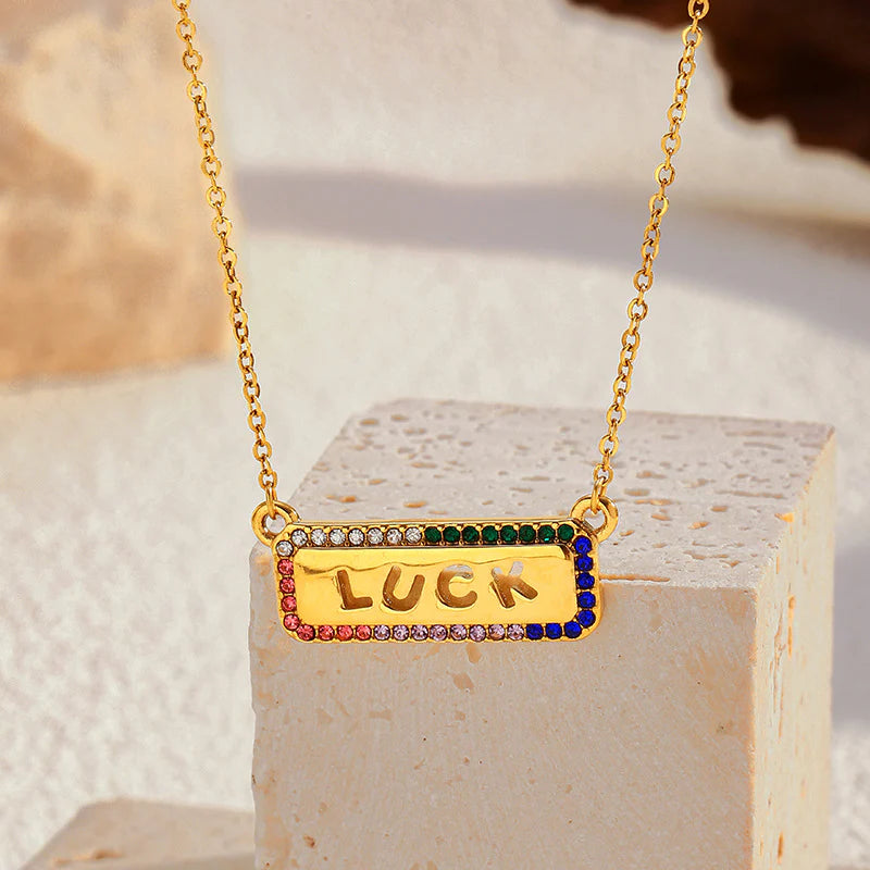 COLLAR BARRA LUCK COLOURS