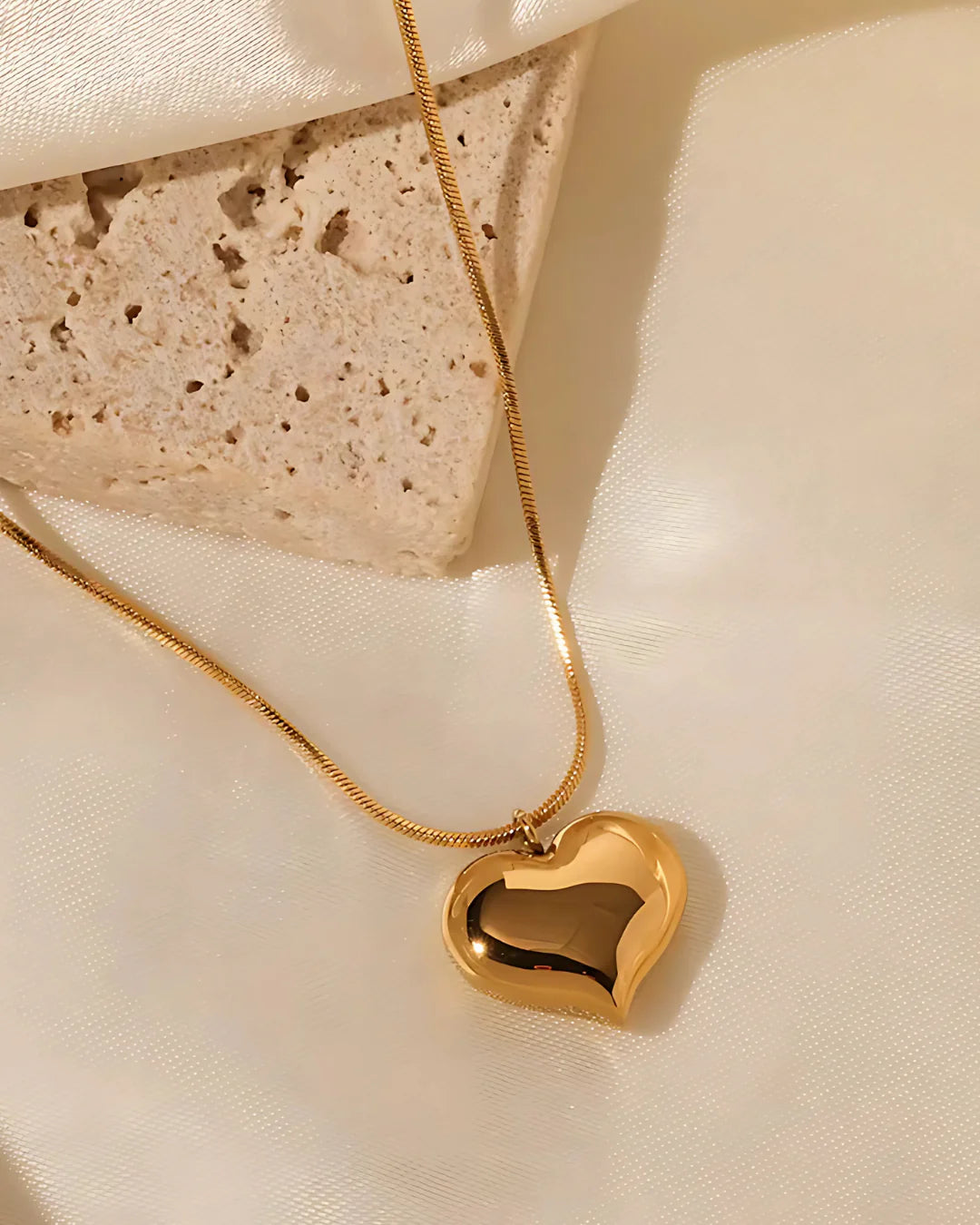 COLLAR POPPY BOLD GOLD