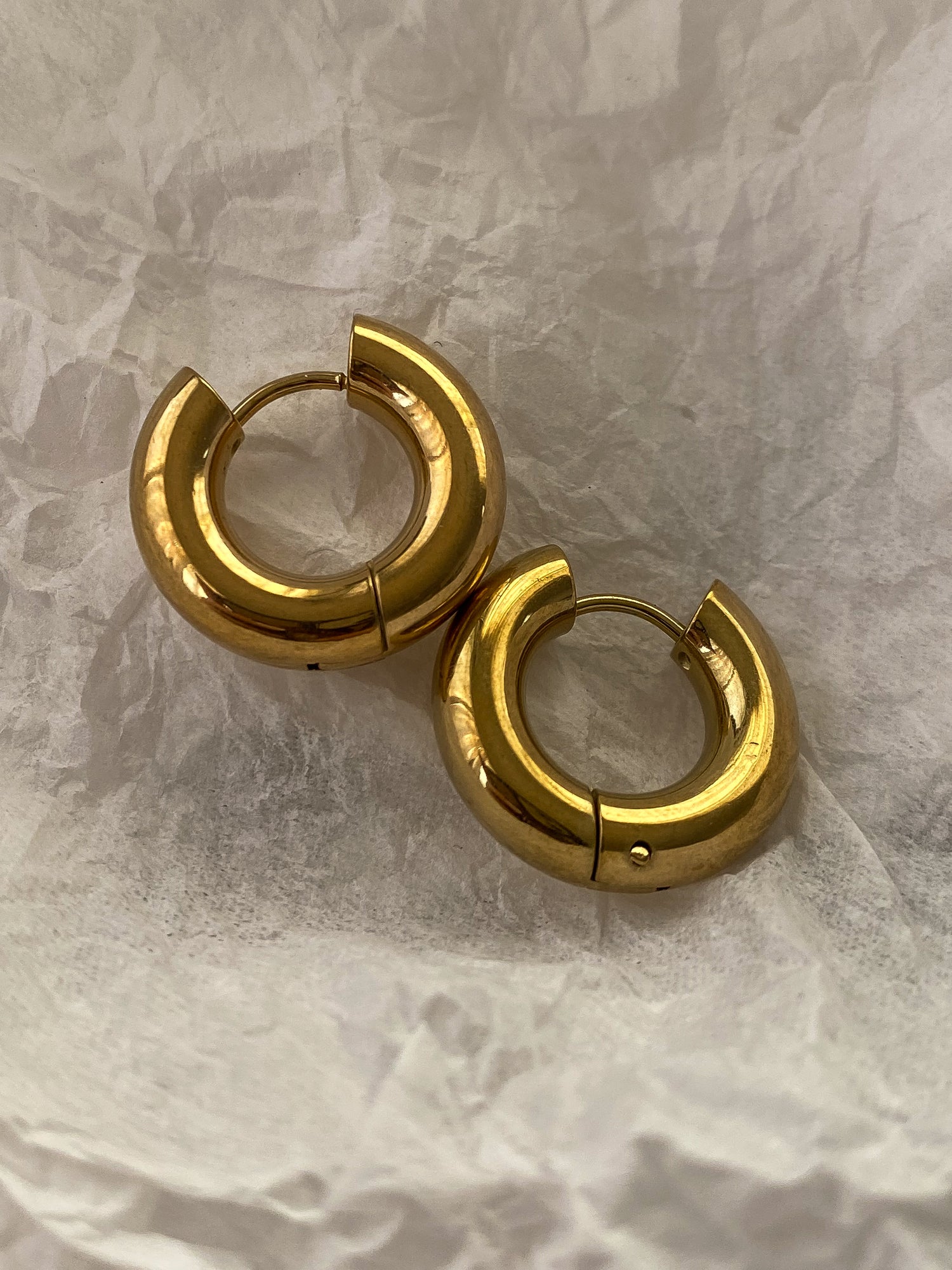 AROS CHUNKY HOOPS