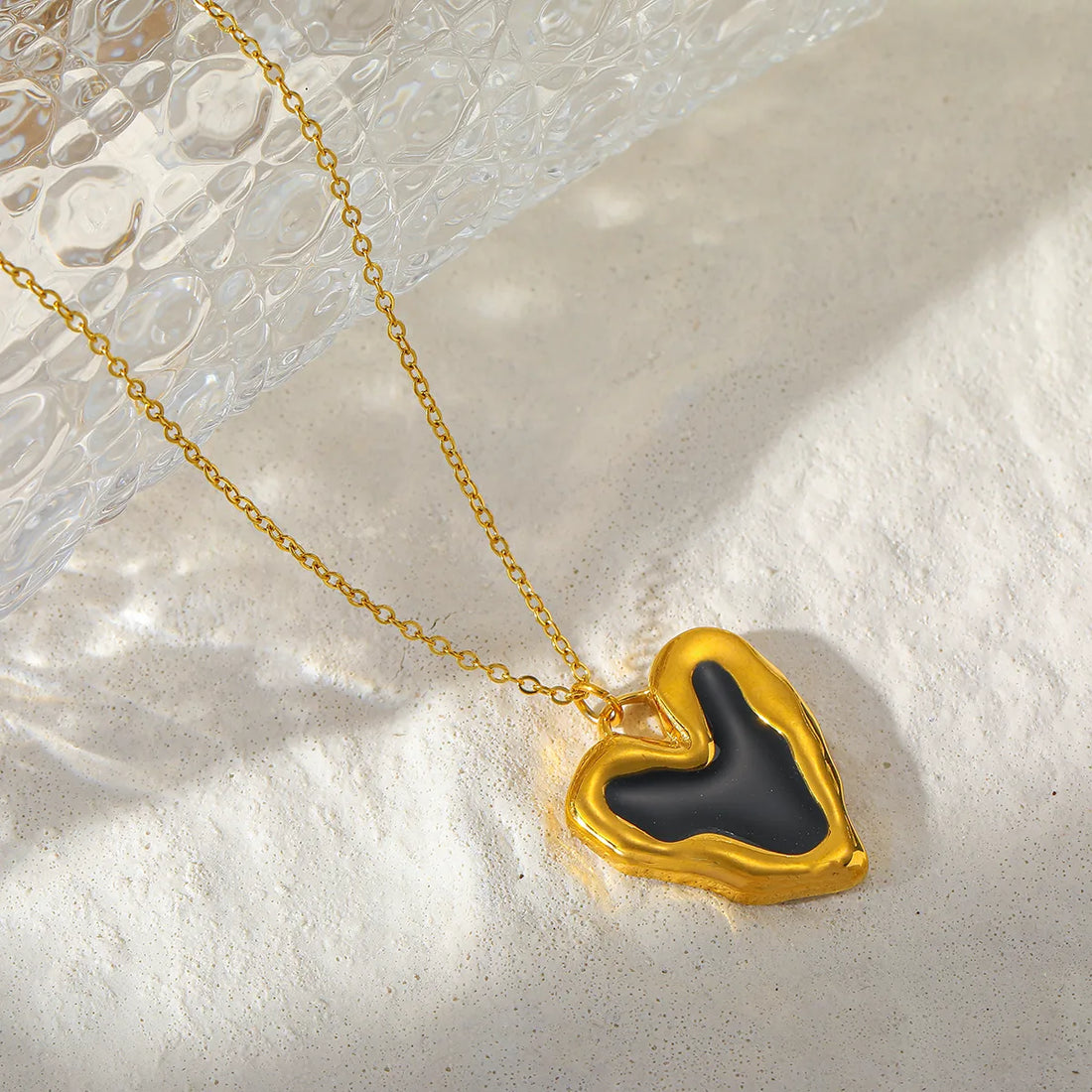 COLLAR HEART MEALTED BLACK