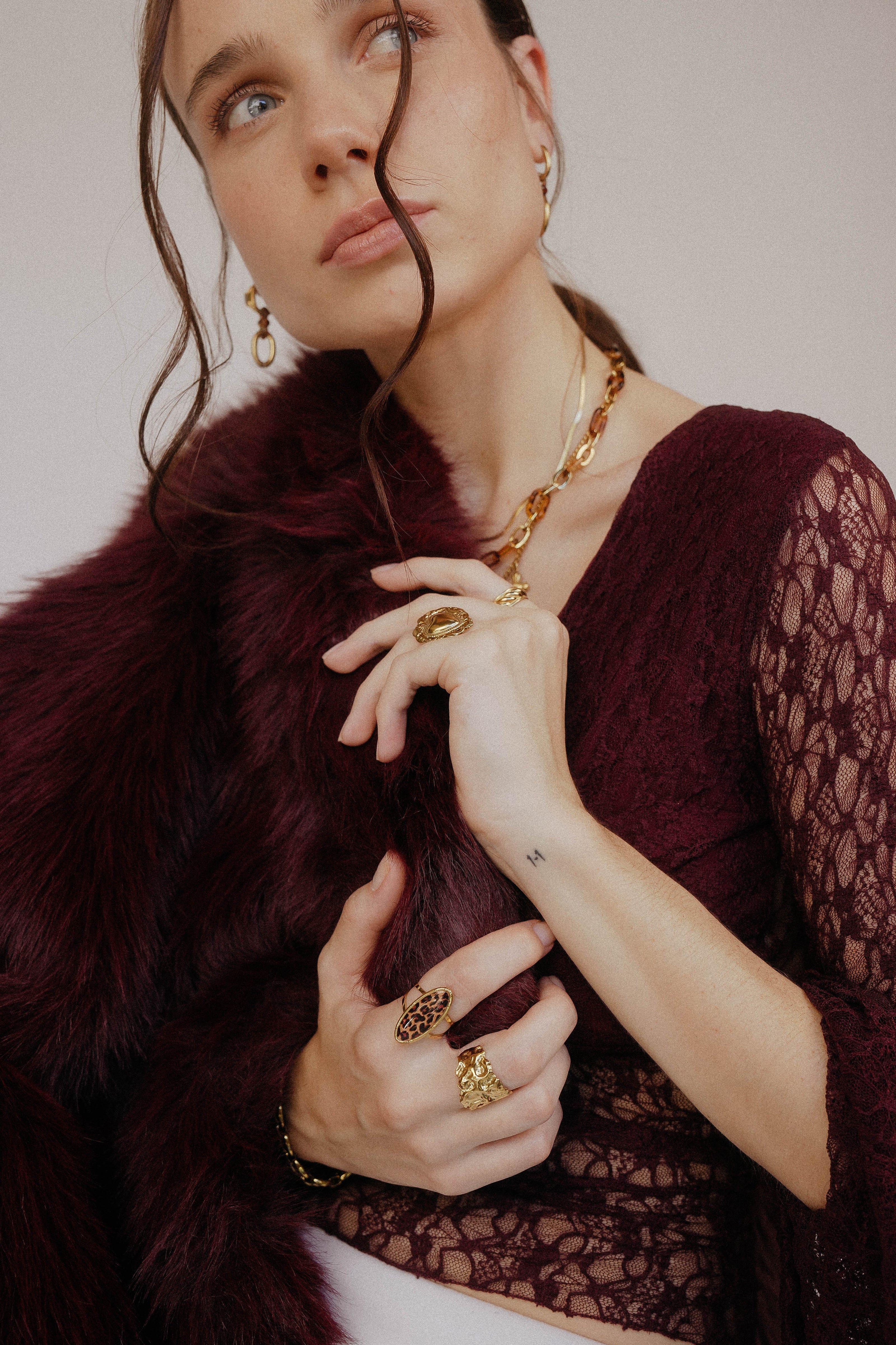 COLLAR ACERO DORADO