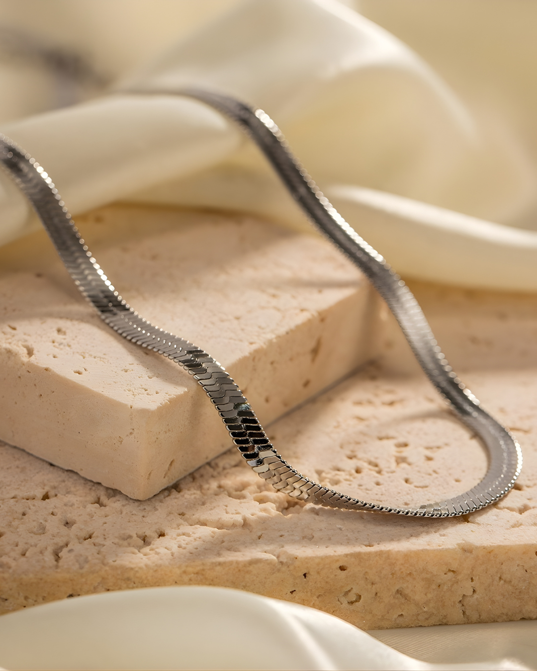 CADENA LELYSTAND SILVER