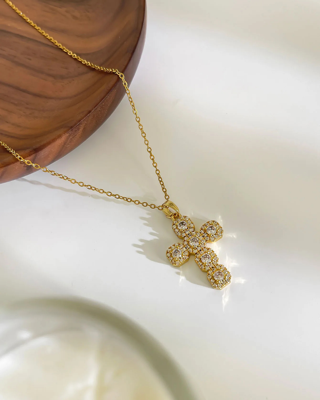 COLLAR RELIGION GOLD