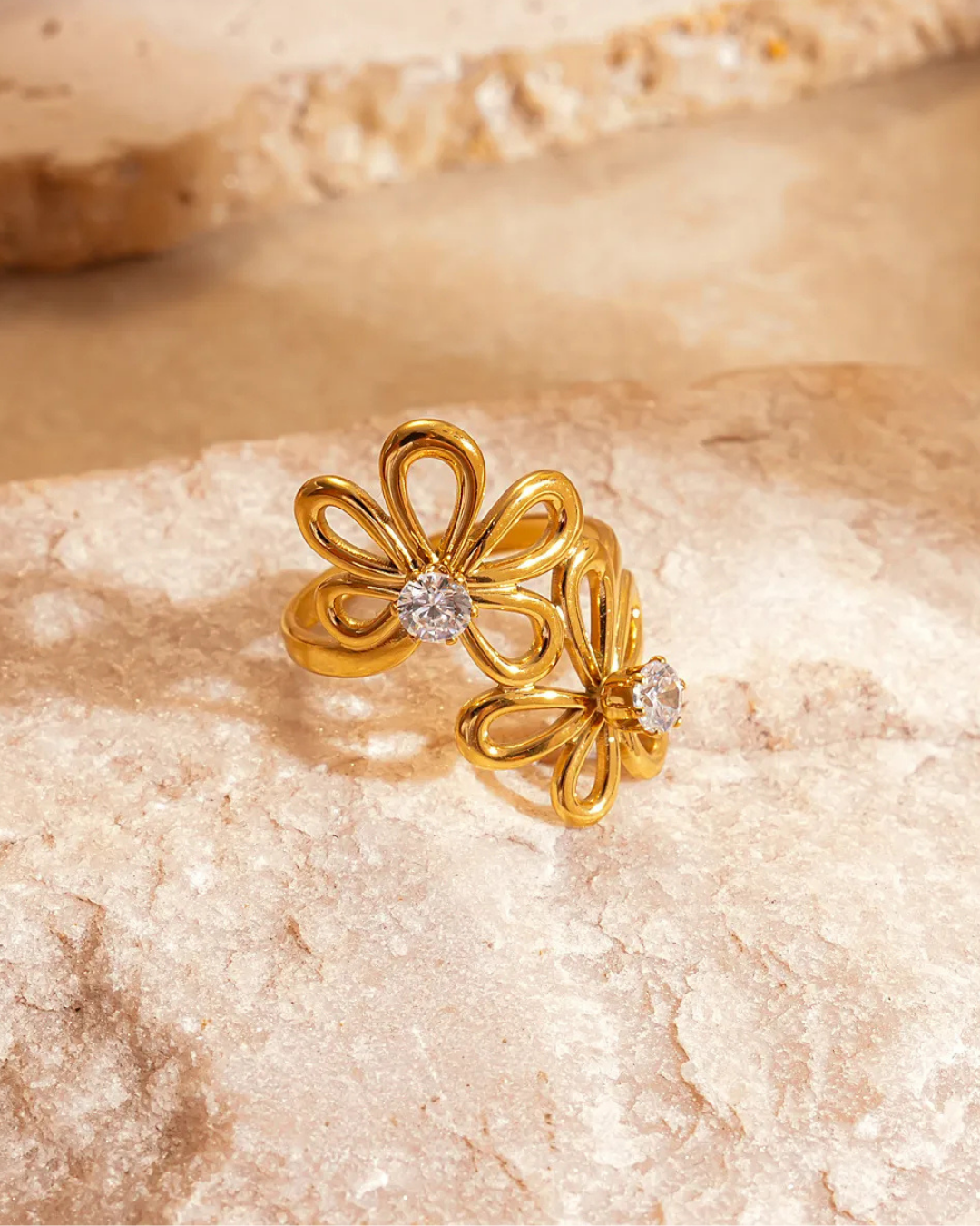 ANILLO FLOWER CUBIC