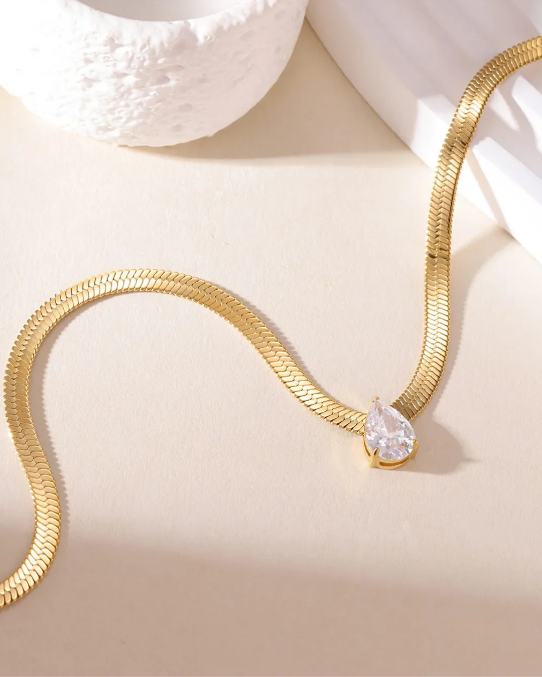COLLAR VENUS DROP