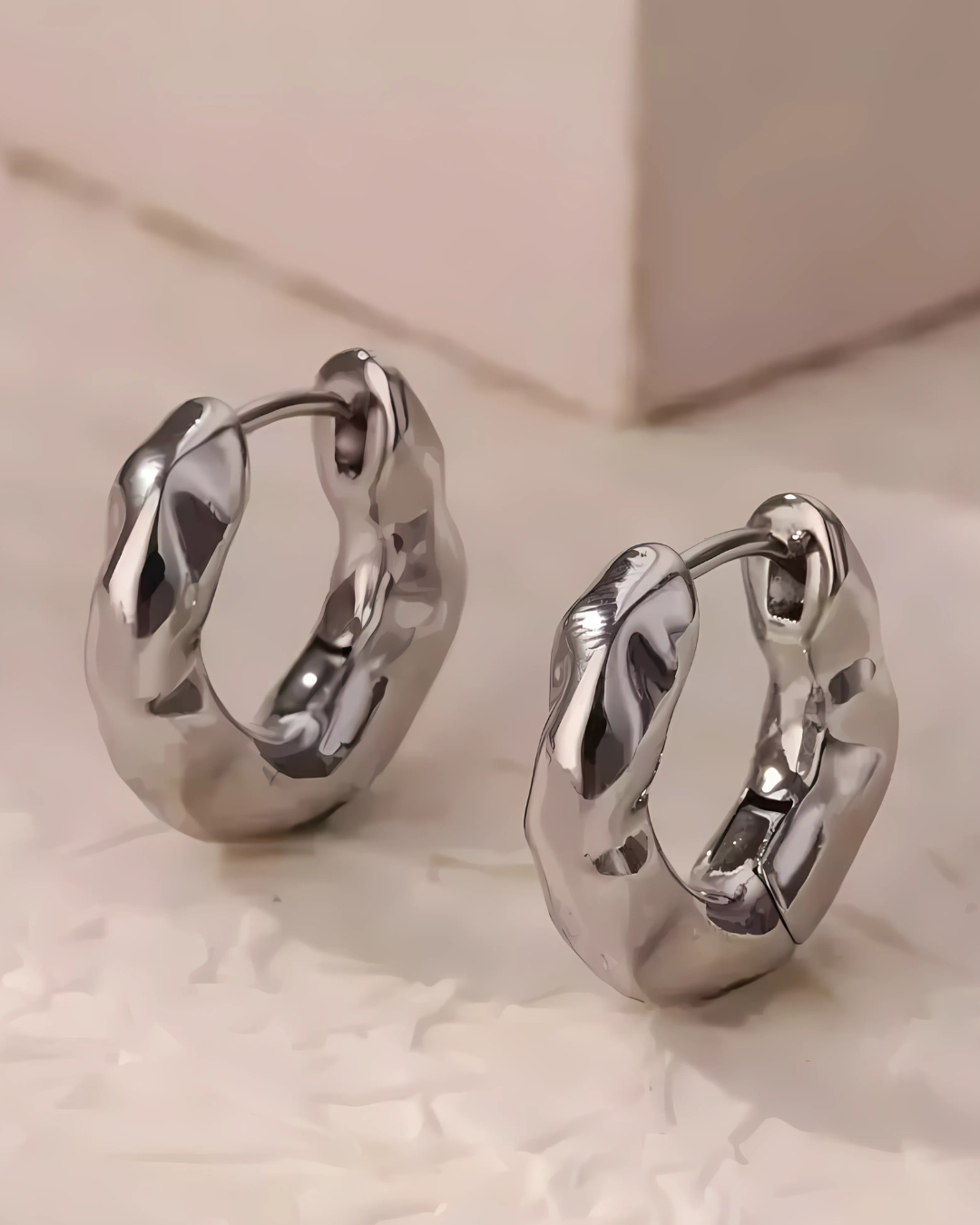 HOOPS WAVY SILVER