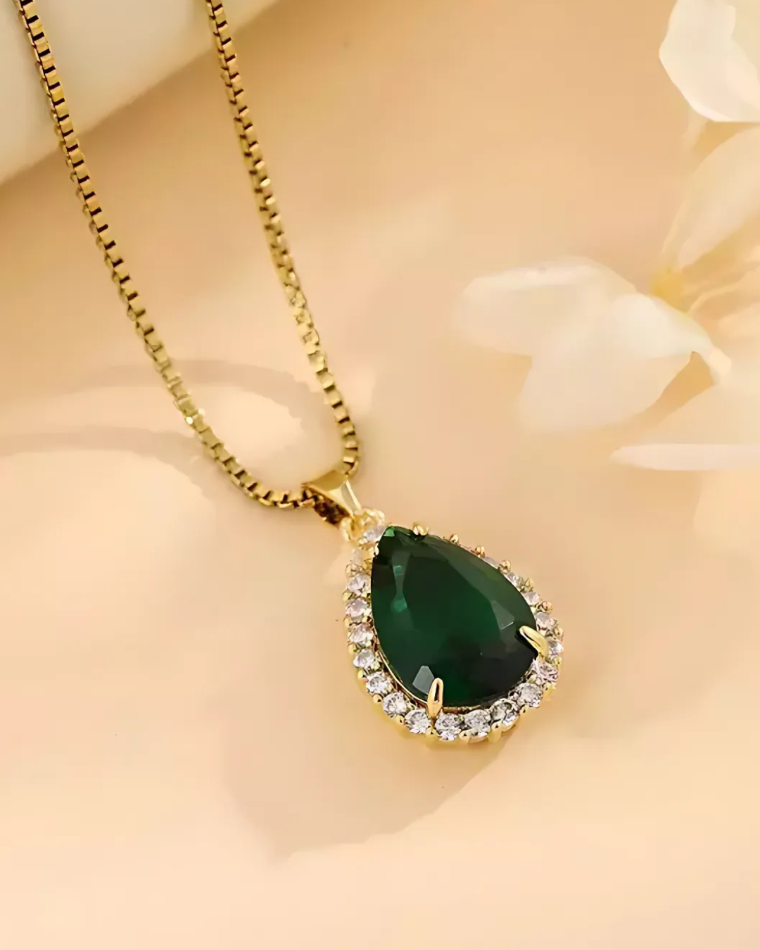 COLLAR ESMERALDA DROP