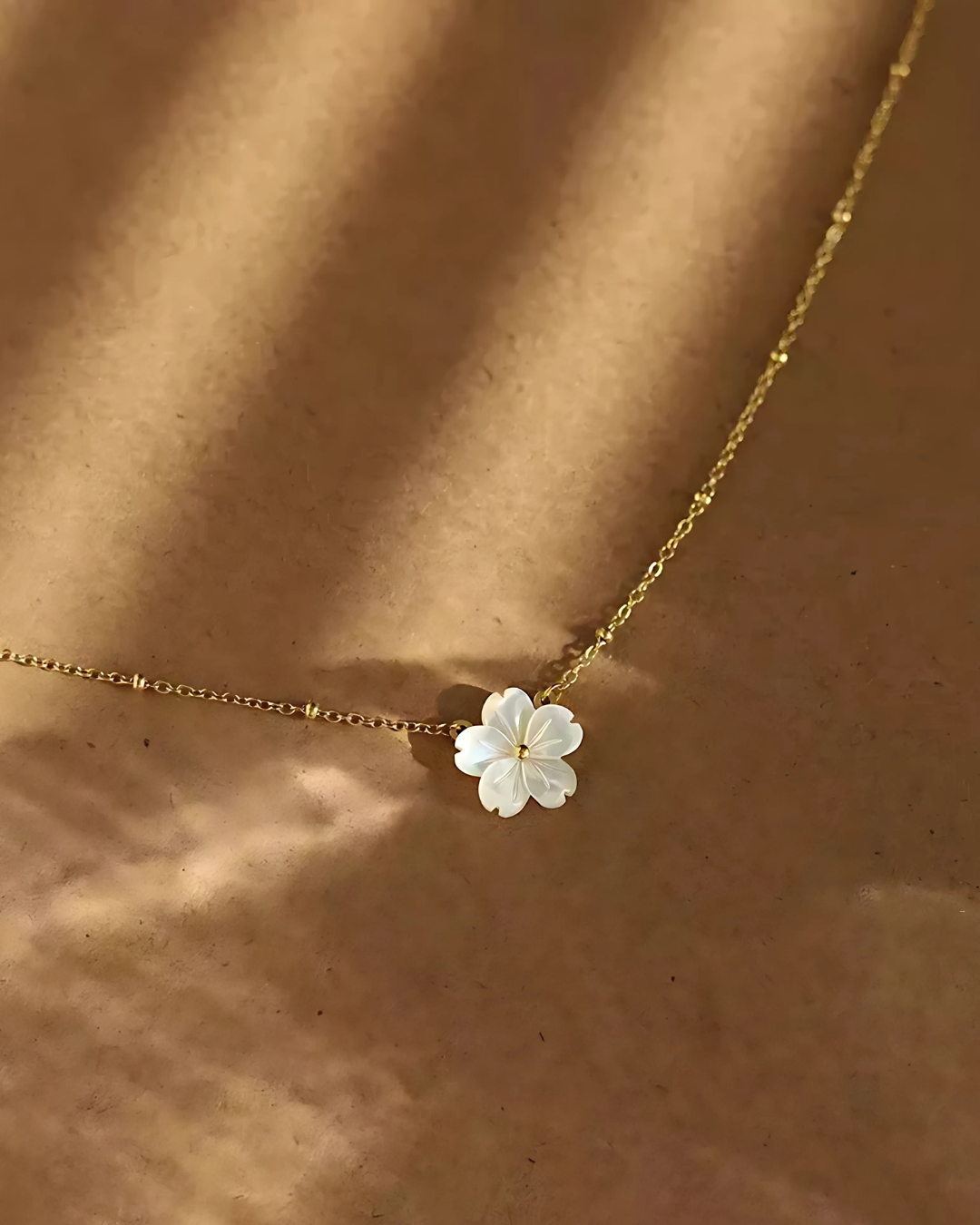 COLLAR DAISY GOLD