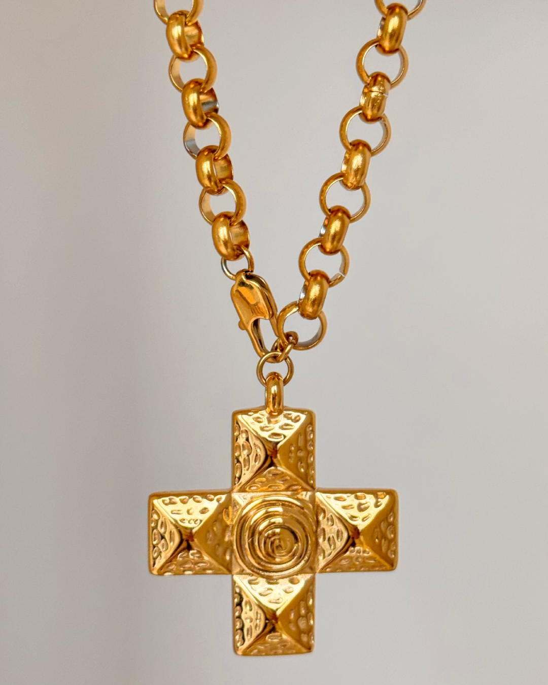 COLLAR TIKI GOLD