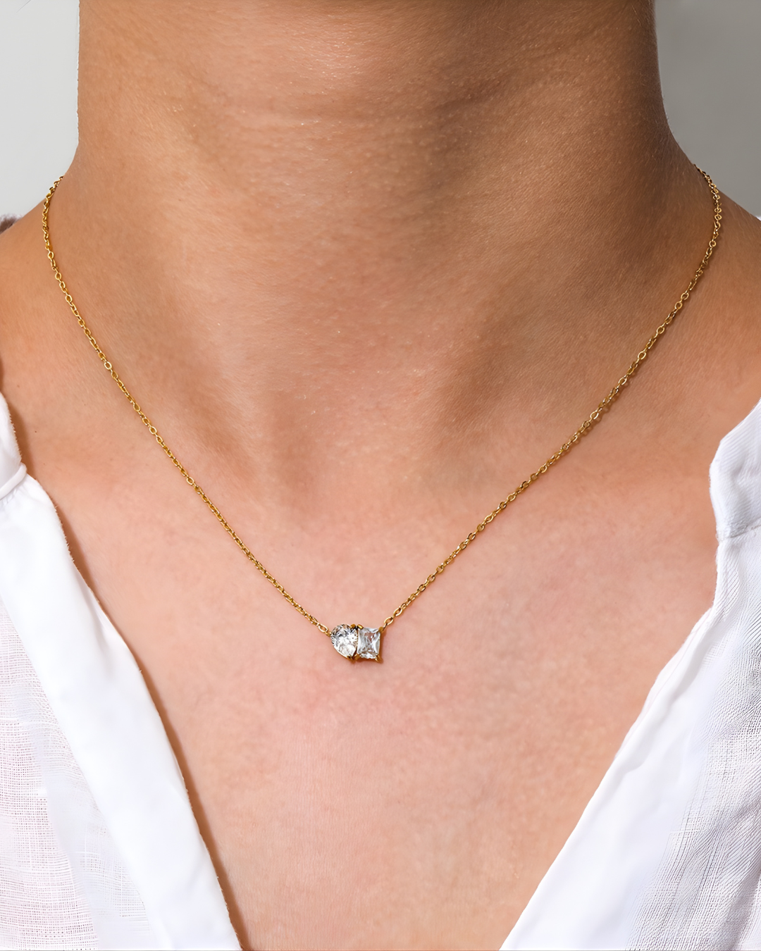 COLLAR LES AMOREUX INVERTIDO