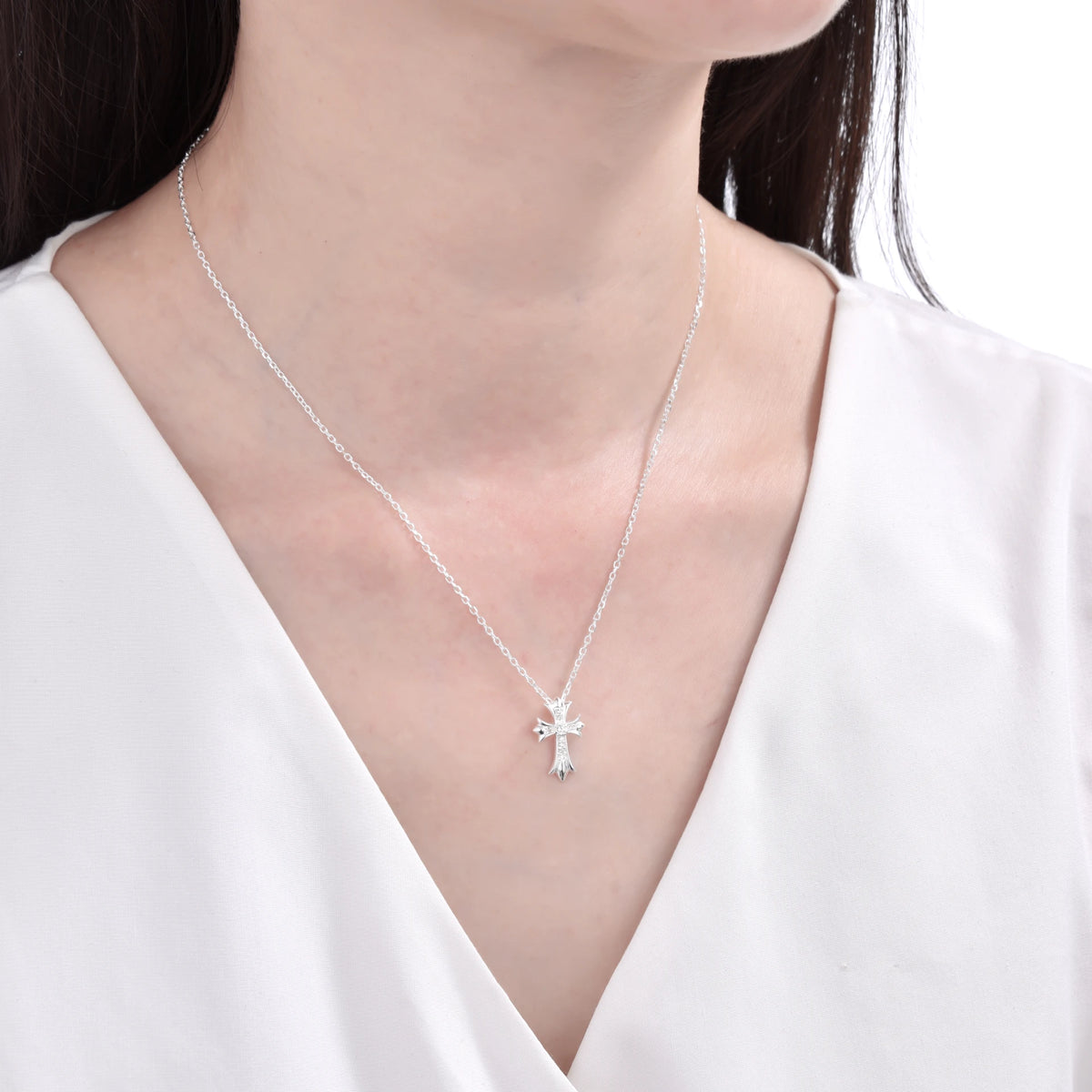 COLLAR CROSS SHINY