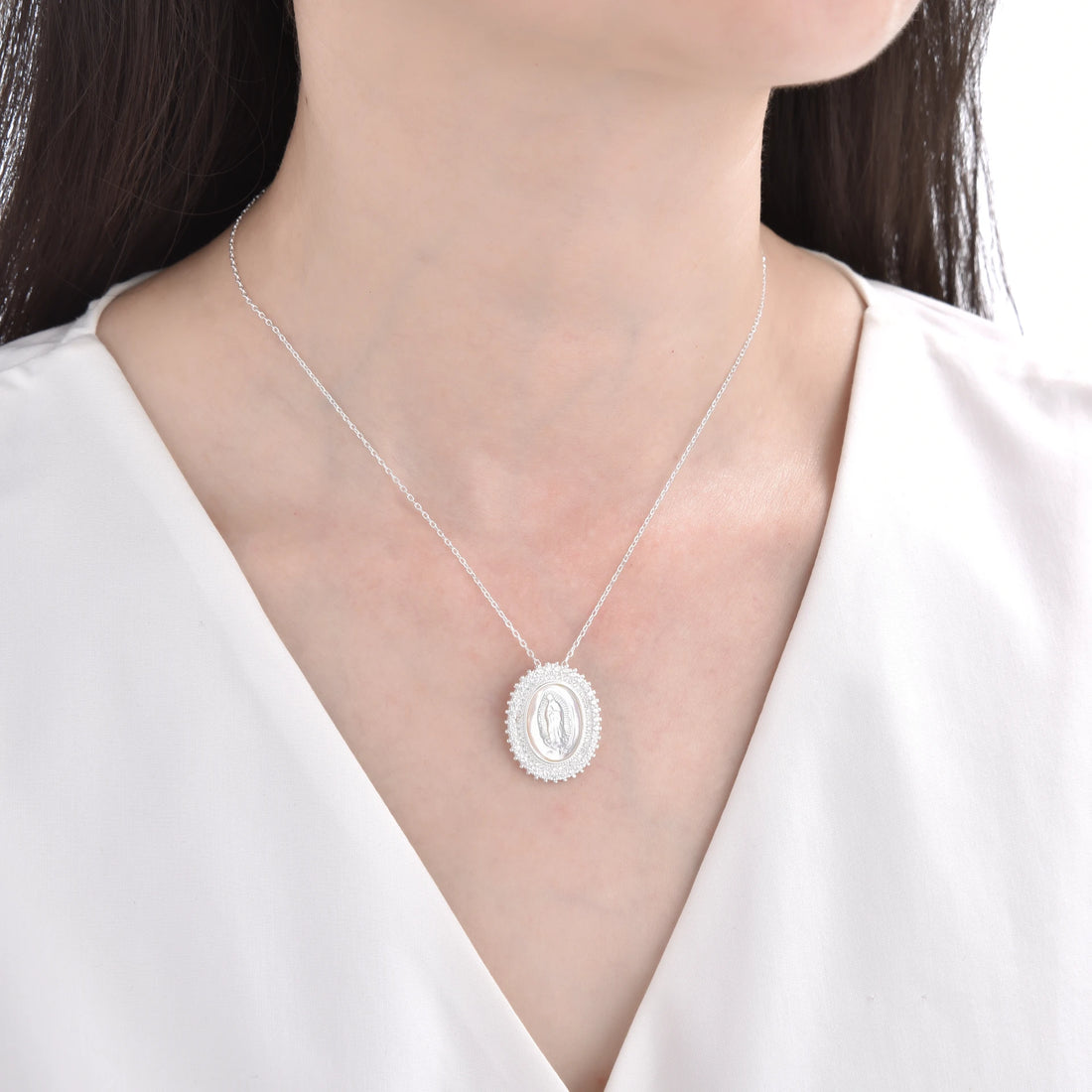COLLAR MEDALLA VIRGEN DE GUADALUPE